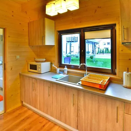 度假居 Comfortable Wooden Holiday Homes Near The Beach