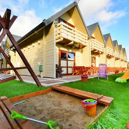Comfortable Wooden Holiday Homes Near The Beach