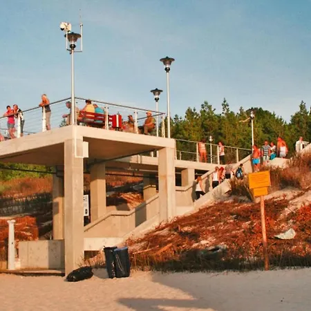 度假居 Comfortable Wooden Holiday Homes Near The Beach *