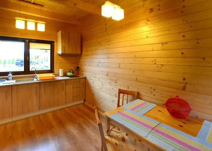 Comfortable Wooden Homes Near The Σπίτι διακοπών Grzybowo (West Pomeranian)